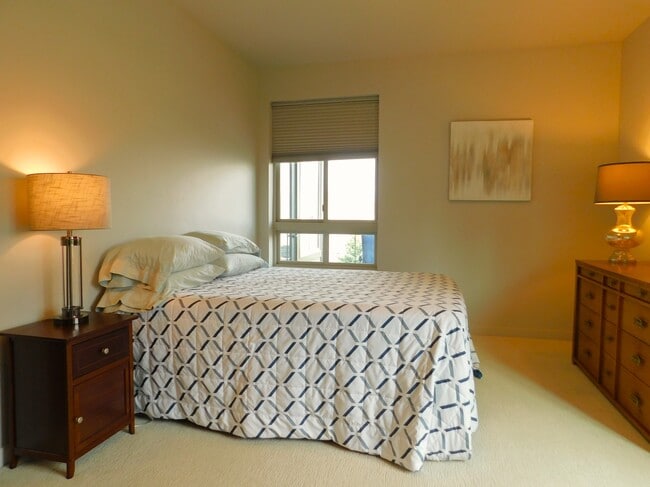 Photo - 100 Woodlands Wy