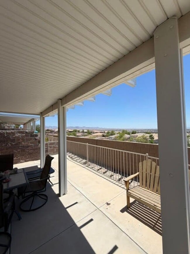 Photo - 2 bed 2 bath in Quail Ridge