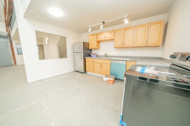 Photo - 1617 32nd St Unidad E