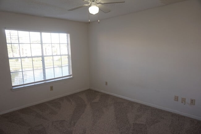 Photo - Excellent Location 2 Bed 1 Bath with Firep...
