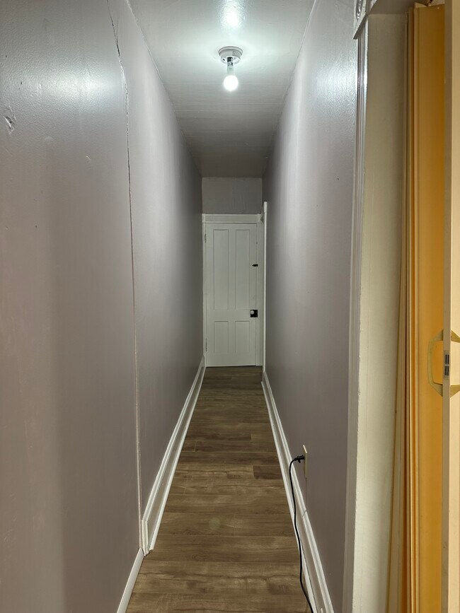 Photo - 256 Main St Unidad 2nd level