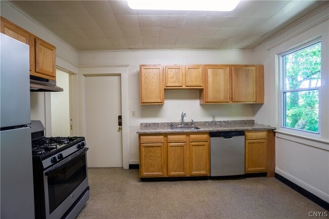 Photo - 1217.5 Madison St