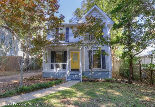 Photo - Victorian in Downtown Fairhope