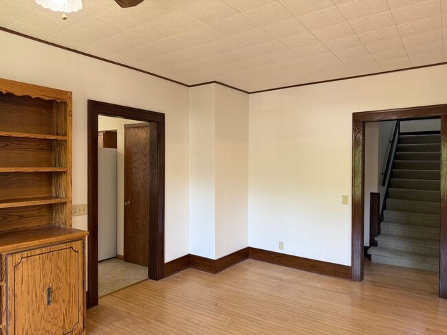 Photo - 5- Bedroom House for Rent in Chaseburg