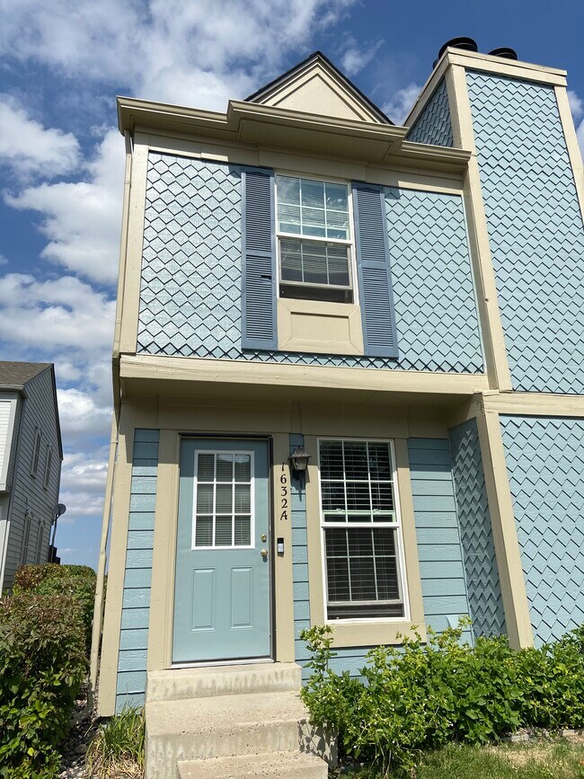 1632 S Idalia Cir Townhome Townhome Rental in Aurora CO