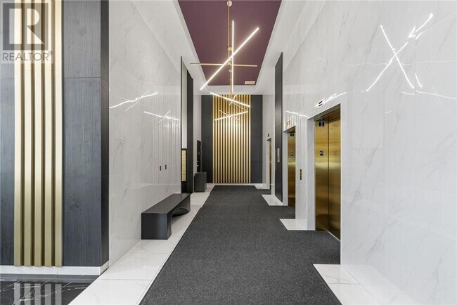 Photo - 180 George St Unité # PH206