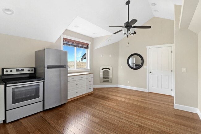 Photo - 338 N Cornet Bay Rd Unidad #A[21003198]^