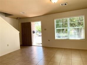 Photo - 10060 Emnora Ln