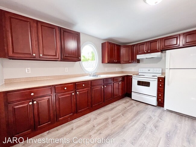 Photo - 4 br, 1 bath House - 39 Mansfield Street