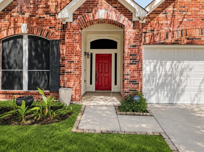 Photo - 6114 Menor Crest Dr