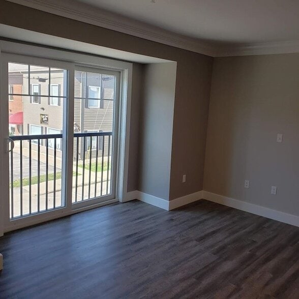 Photo - 10 4th St Unit 304