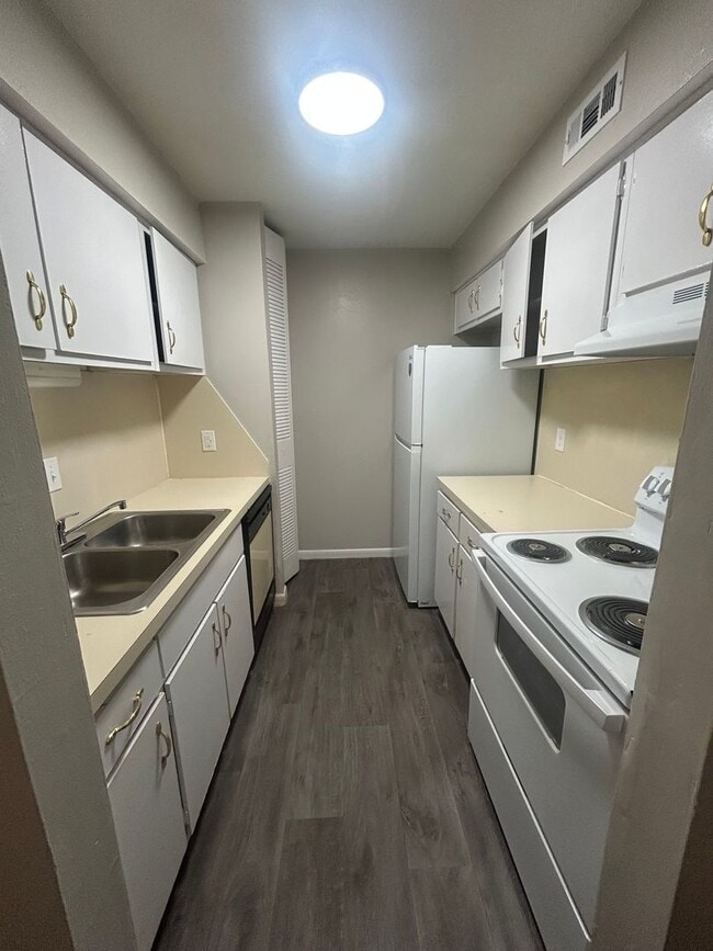 Photo - Affordable 1 Bedroom Condominium at Orchard Trace Unit #4