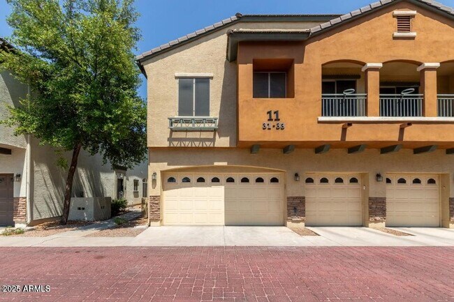Photo - 2727 N Price Rd Townhome