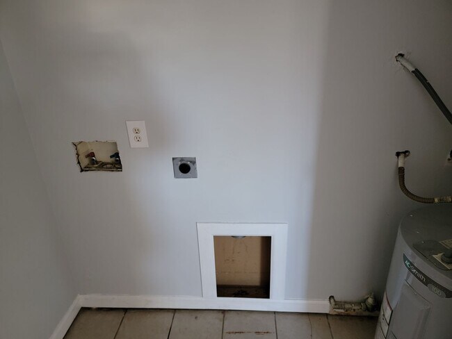 Photo - 711 Rollins St Unidad 711 B Rollins Street