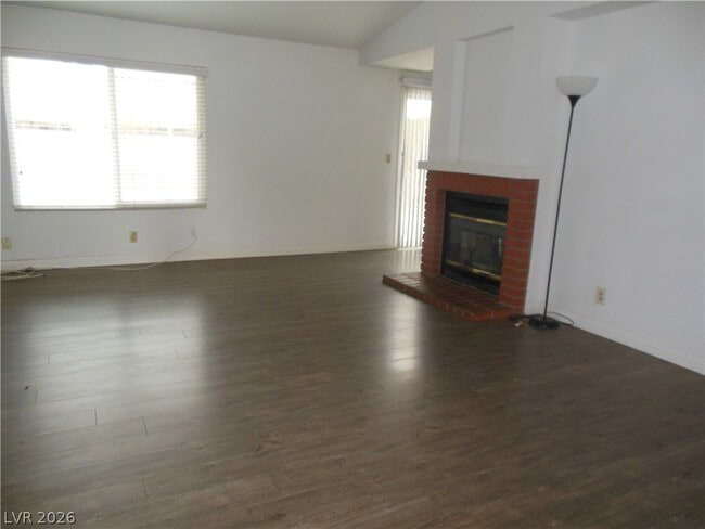 Photo - 7532 Parnell Ave