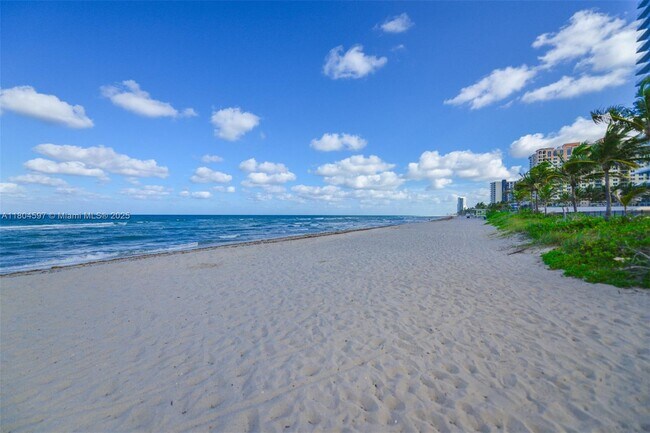 Building Photo - 1980 S Ocean Dr Unit 18G Rental