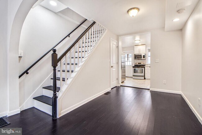 Photo - 1165 Cleveland St