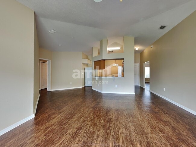 Photo - 30846 Midtown Ct