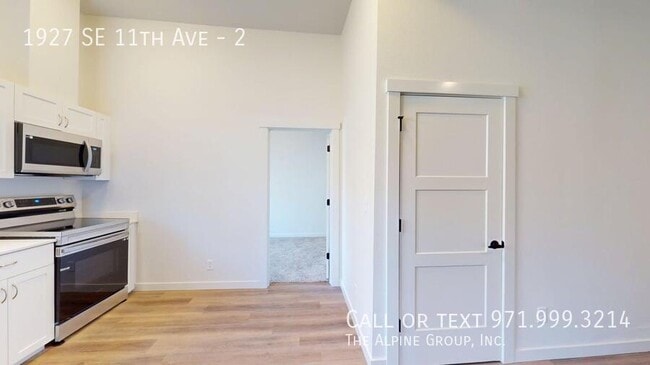 Photo - 1927 SE 11th Ave Unit 2