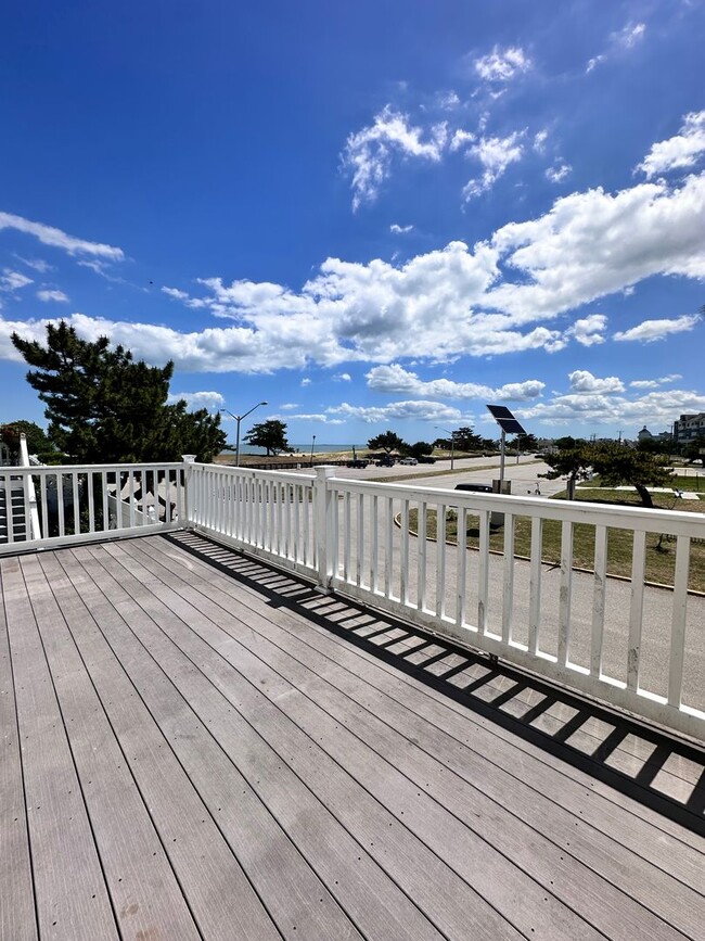 Photo - Pinewell By The Bay-4 Bedroom 3.5 Bath