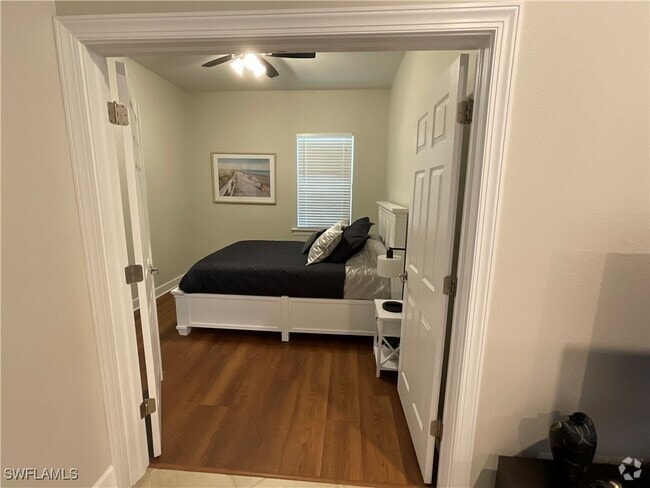 Building Photo - 8248 Quaker Pl Rental