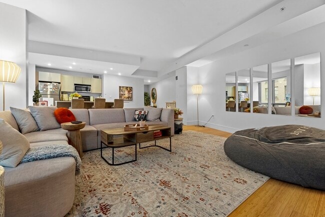 Photo - 45 Province St Unit 3N