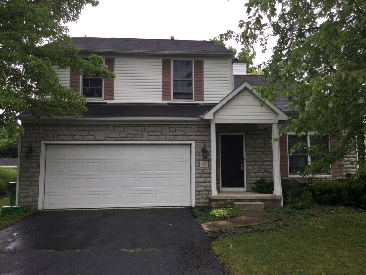 Photo - 747 Ridgeview Dr