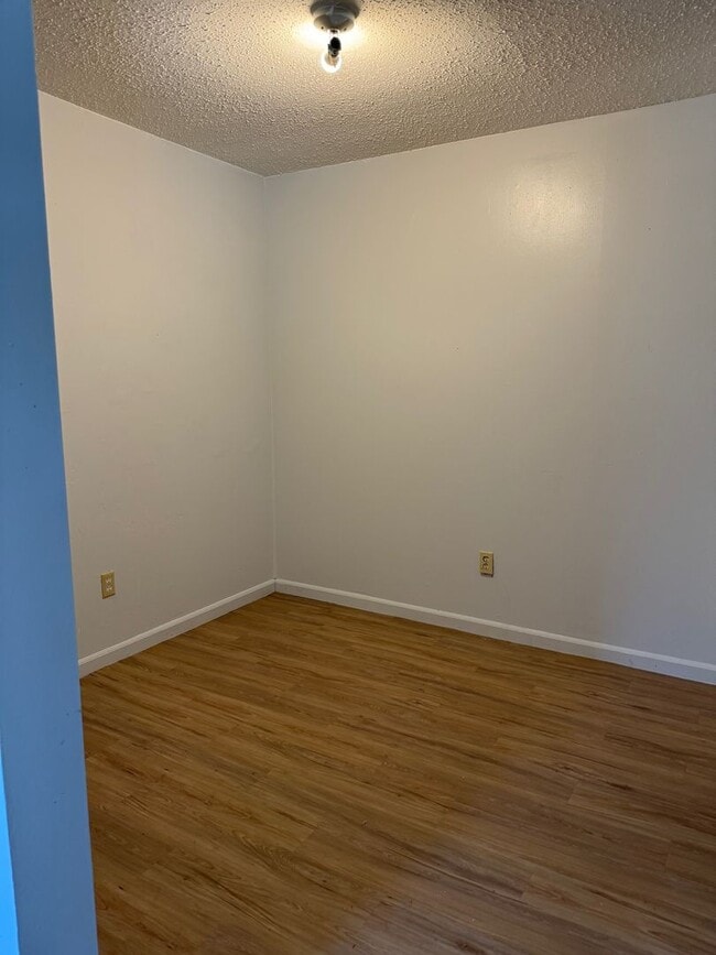 Photo - 1600 N Lane UNIT E Unit 1600 N Lane  E