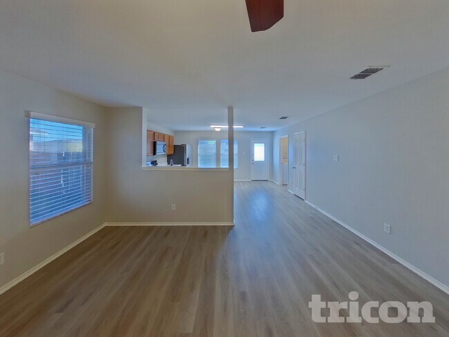 Photo - 1437 Lauren Dr