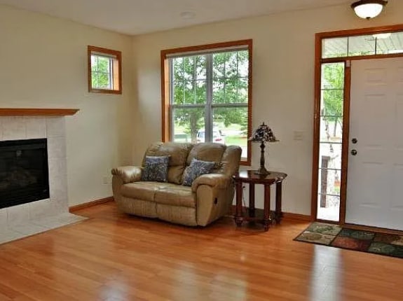 Photo - 1554 Independence Dr