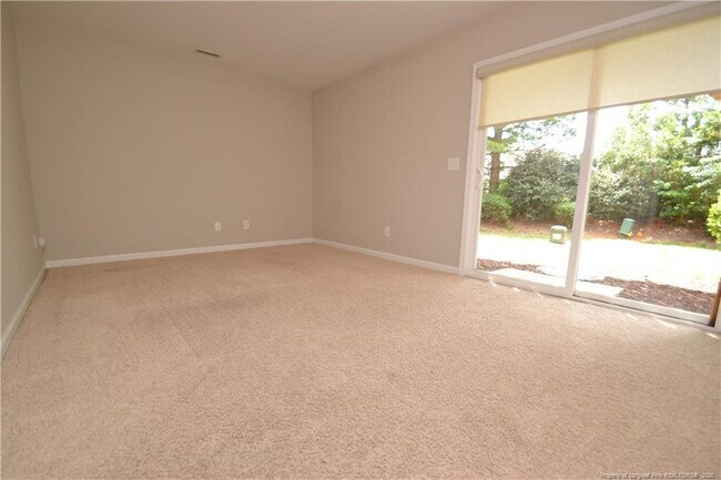 208 Irving Way