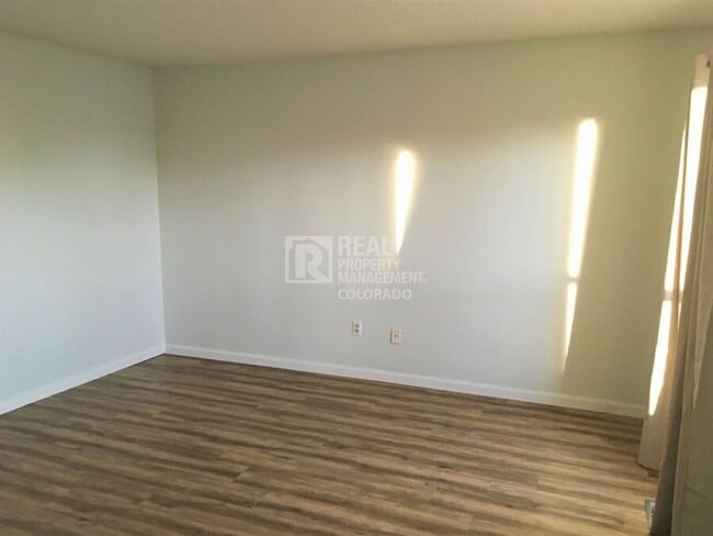 Photo - 2607 W 101st Pl