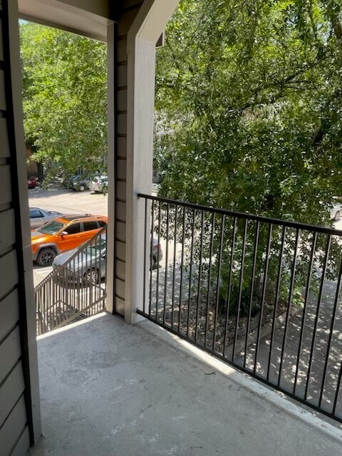 Photo - 2401 Sycamore Ave Unit E7