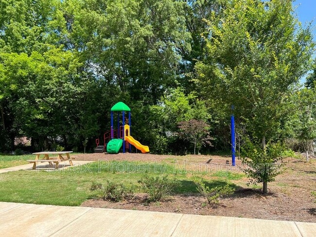 Photo - 518 Boone St Unit Apt. 103