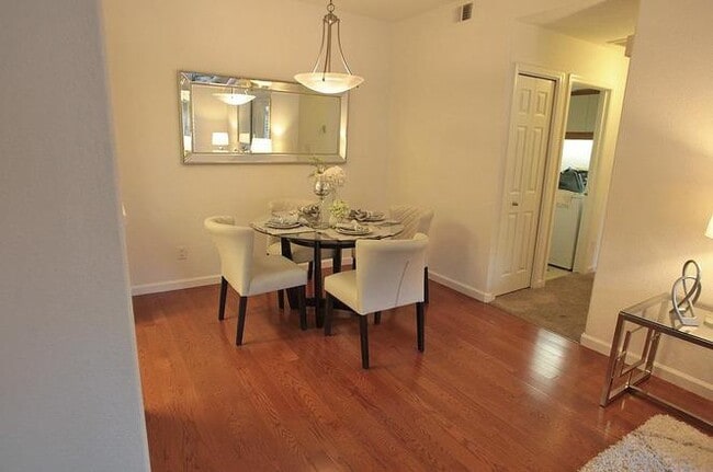 Dining Room - 929 Lake Tahoe Ct