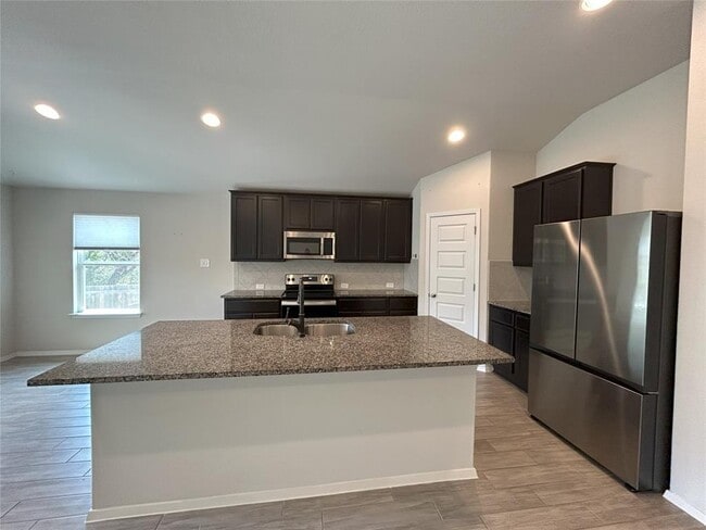 Photo - 21713 Ticonderoga Ave