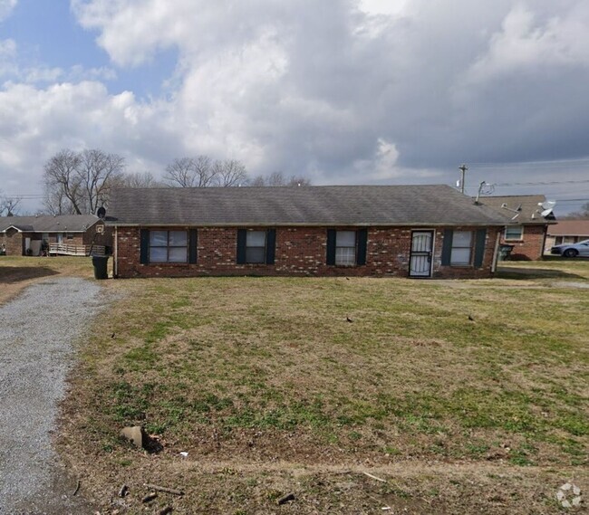 Building Photo - 2 Bedroom, 1 Story Duplex in Gallatin. SPE... Rental