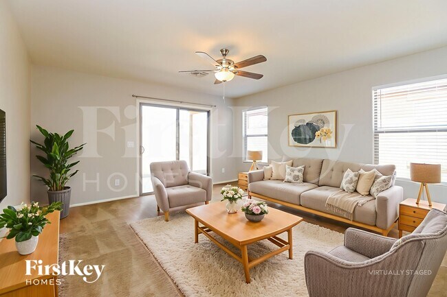 Photo - 1742 E Leslie Ave