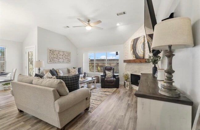 Photo - 6707 Oakbranch Manor Ln