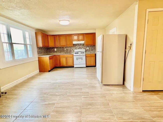 Photo - 636 Beech St