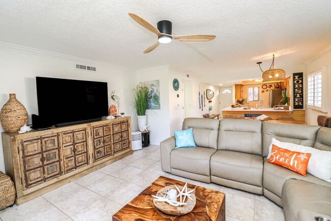 Building Photo - 4 Ocean Trace Rd Unit SI FL1-ID1531017P
