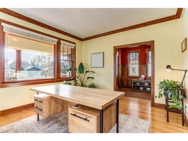 Photo - 2012 W Laurel Ave