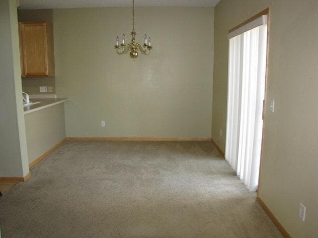 Photo - End Unit Town home *3Bedrm 2.5 Bath*Cottage Grove* Available July 1.