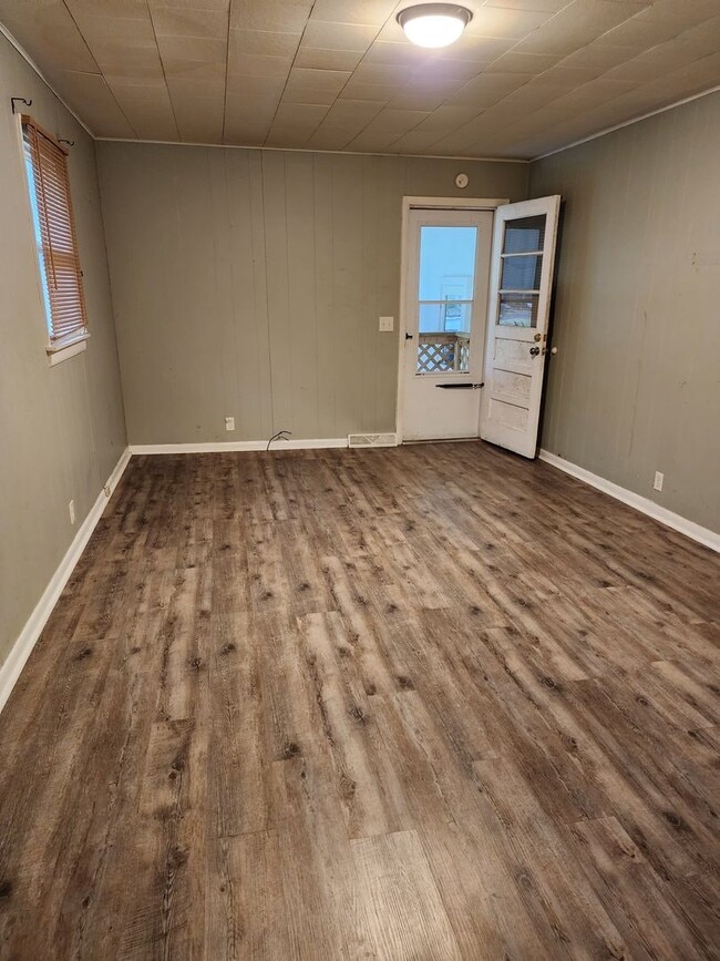 Photo - 3 bedroom home for lease