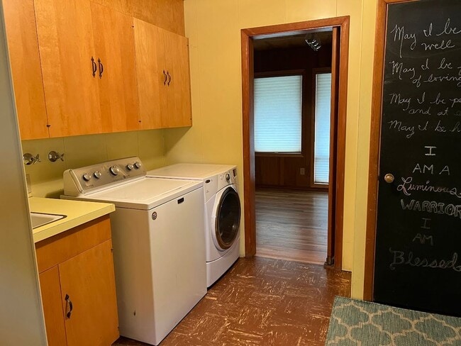 Photo - Great spacious 3-bedroom residence