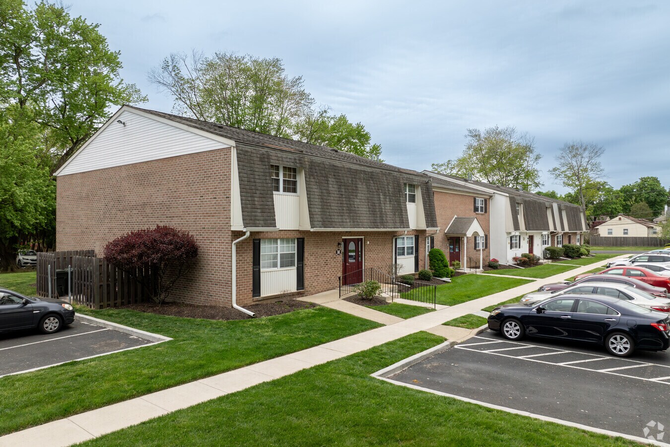 Photo - Hampton Crossing Condominiums