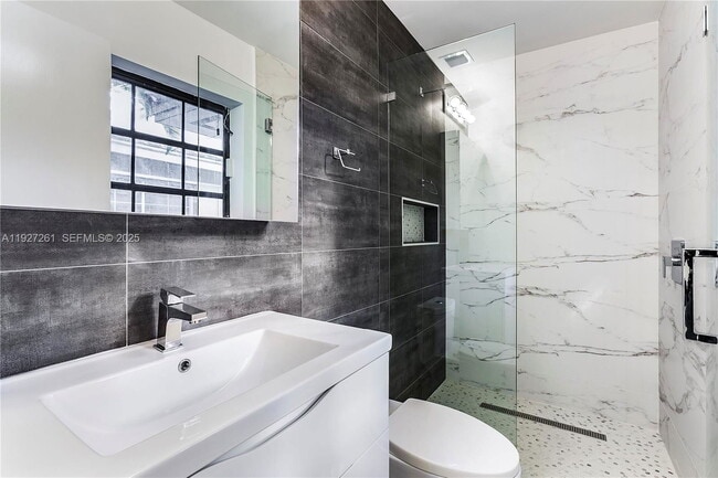 Photo - 407 Minorca Ave