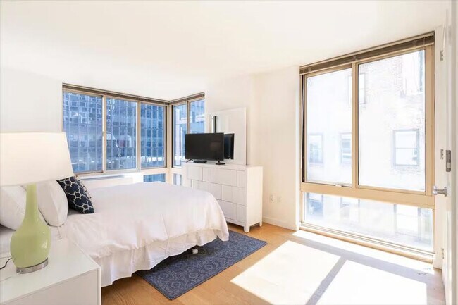 254 W 54th St Unidad SI ID1025153P