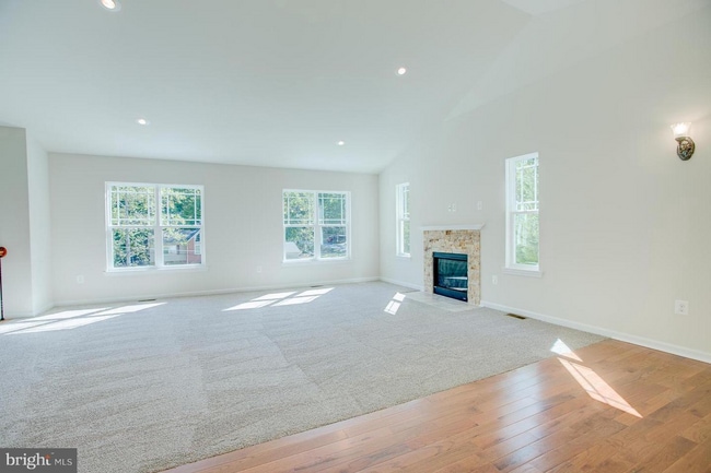 Photo - Sought After Aquia Harbour