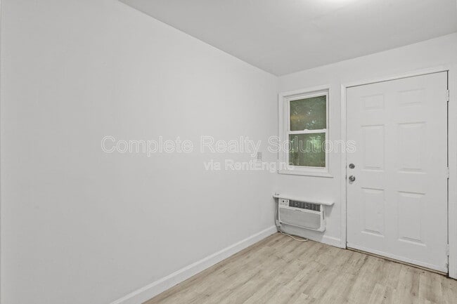 Photo - 1240 Saline Rd Unit 101